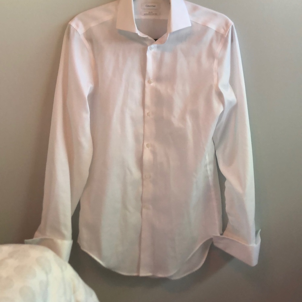 NWOT Calvin Klein button down